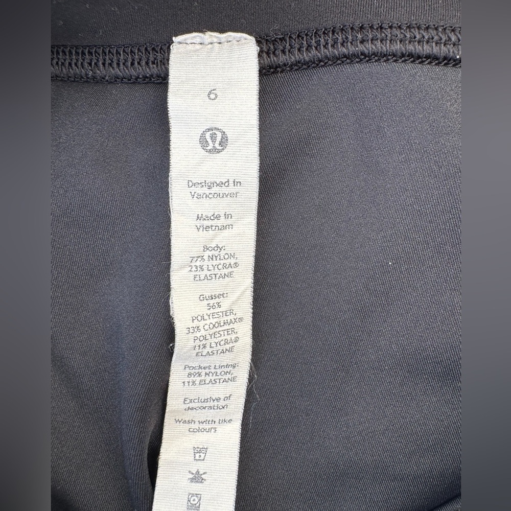 lululemon athletica Black High-Rise Bike Shorts with Side Pockets - Picture 4 of 5